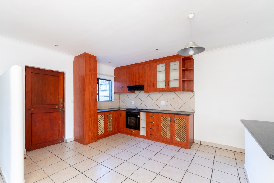To Let 3 Bedroom Property for Rent in Levallia Western Cape